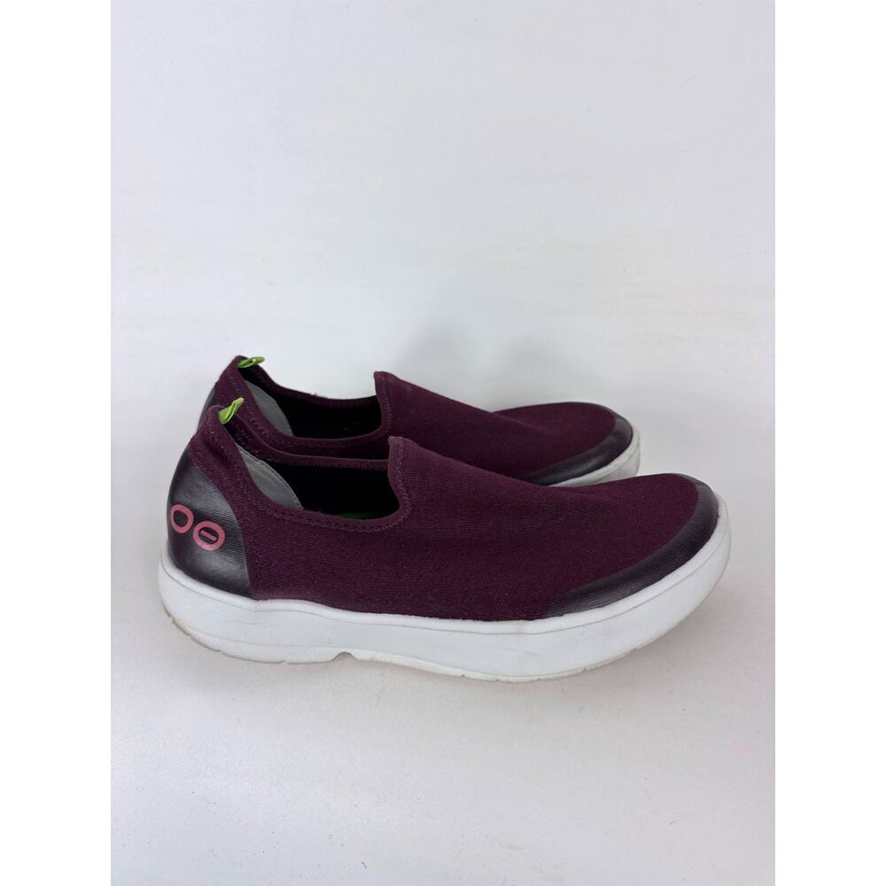 Oofos OOmg Low EeZee Recovery Shoes Women's 9 Purple White Silp-On Comfort - Picture 2 of 10